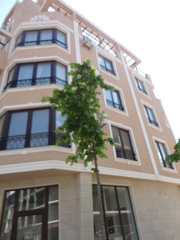 Holiday Apartments In Pomorie Esterno foto